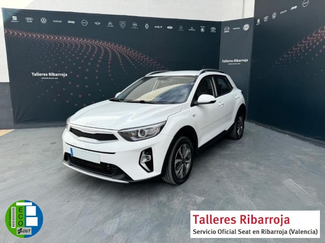 KIA - Stonic - 1.0 T-GDi MHEV iMT 74 kWConcept