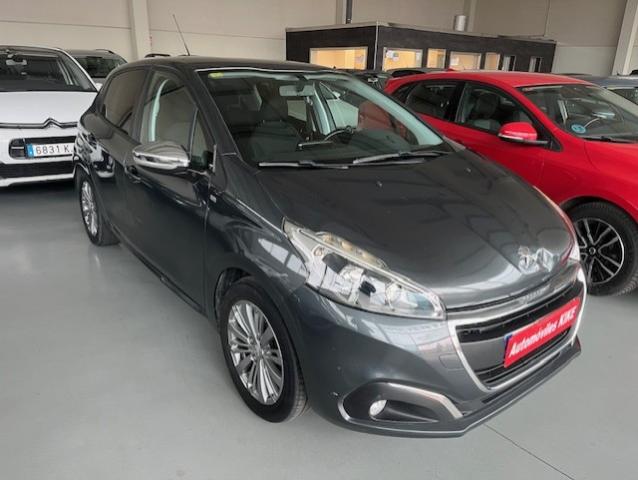 Peugeot 208  PureTech 82 5p. Active