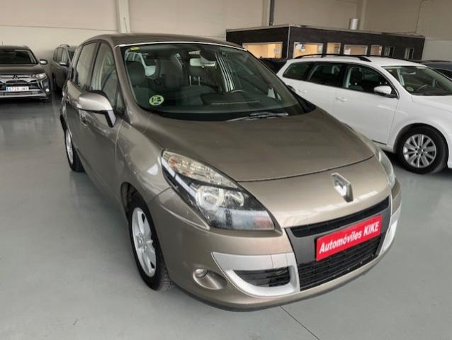 Renault Scénic 1.5 dCi 110CV Dynamique (2009 - 2011)