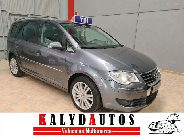 Volkswagen Touran ocasión segunda mano 2007 Diésel por 7.990€ en Murcia