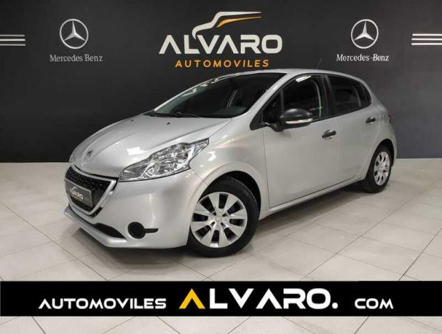 Peugeot 208 ocasión segunda mano 2016 Diésel por 7.390€ en Sevilla