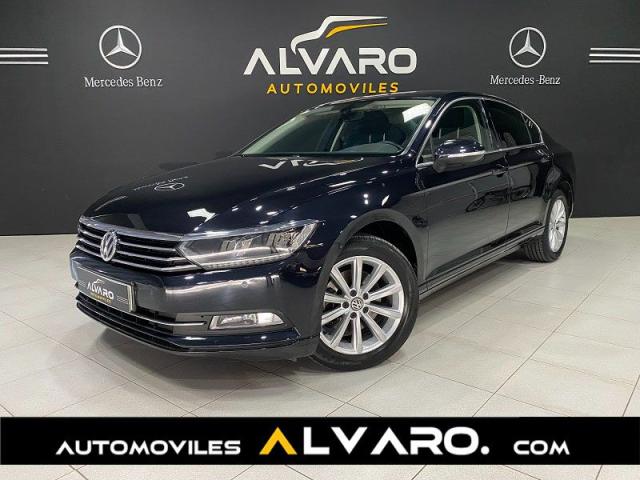 Volkswagen Passat ocasión segunda mano 2017 Diésel por 16.990€ en Sevilla