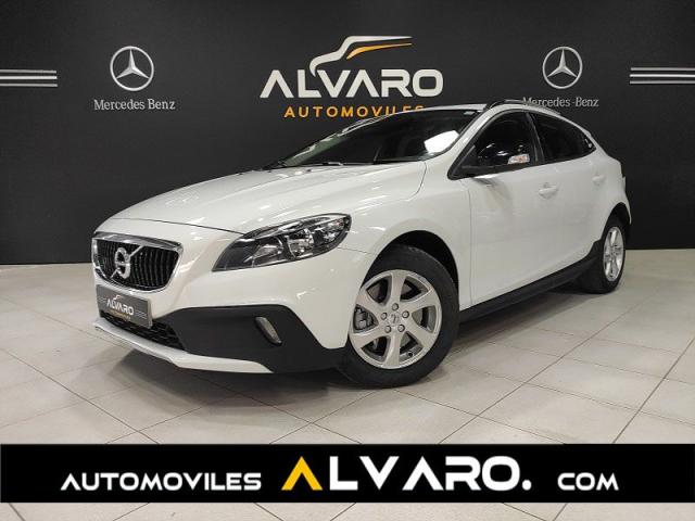 Volvo V40 Cross Country ocasión segunda mano 2017 Diésel por 16.900€ en Sevilla