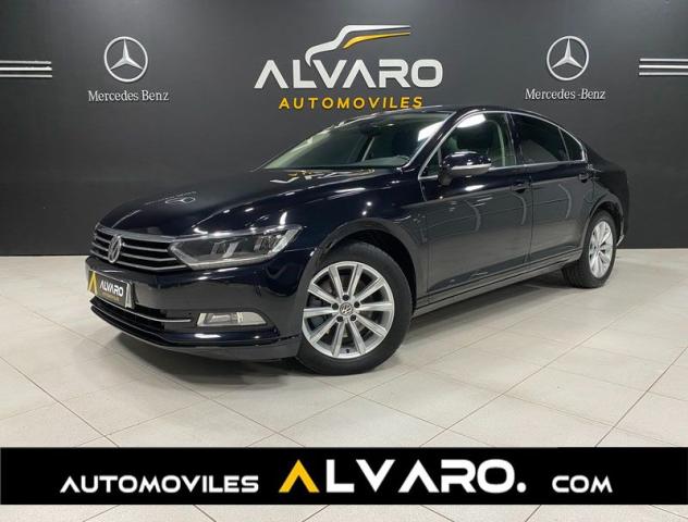 Volkswagen Passat ocasión segunda mano 2019 Diésel por 20.480€ en Sevilla