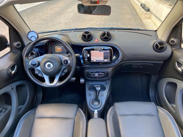 SMART Fortwo BRABUS  CABRIO -TAILOR MADE EDITION
