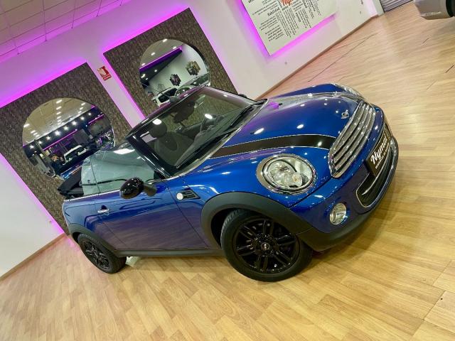 Mini Cabrio ocasión segunda mano 2015 Gasolina por 13.995€ en Córdoba