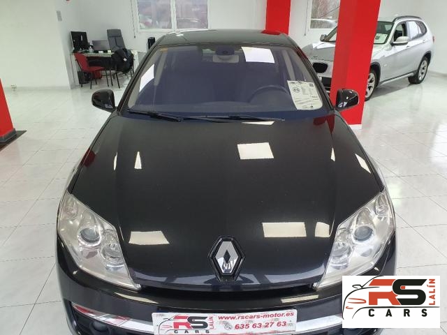 Renault Laguna ocasión segunda mano 2007 Diésel por 7.400€ en Pontevedra