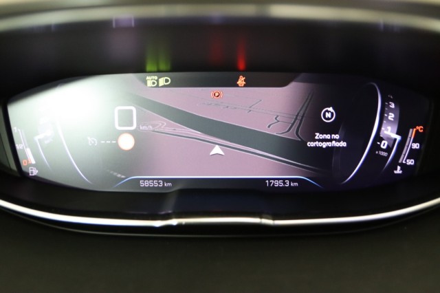 PEUGEOT - 5008 - Allure 1.5 BlueHDi 130 S&S - foto 18