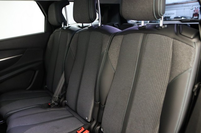 PEUGEOT - 5008 - Allure 1.5 BlueHDi 130 S&S - foto 32