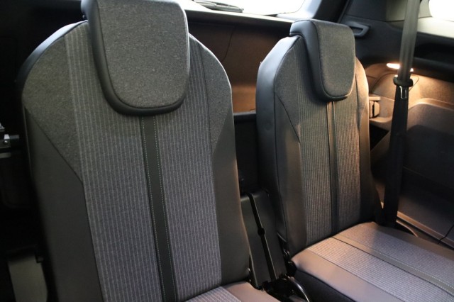 PEUGEOT - 5008 - Allure 1.5 BlueHDi 130 S&S - foto 35