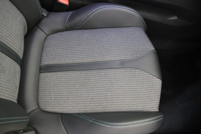 PEUGEOT - 5008 - Allure 1.5 BlueHDi 130 S&S - foto 44