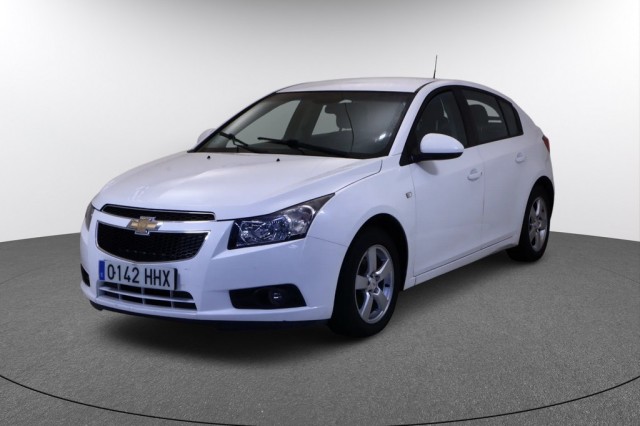 CHEVROLET CRUZE sed?n 1.6 LS+ CLIMA 4P