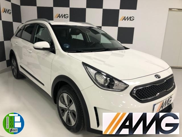 Kia Niro ocasión segunda mano 2019 Híbrido por 21.800€ en Murcia