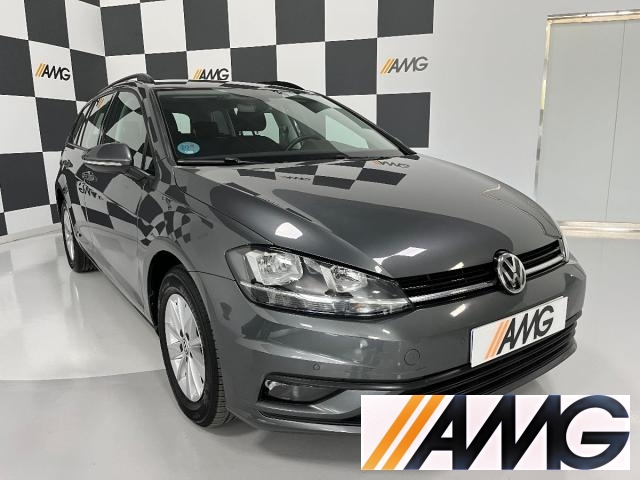 Volkswagen Golf ocasión segunda mano 2019 Diésel por 19.800€ en Murcia