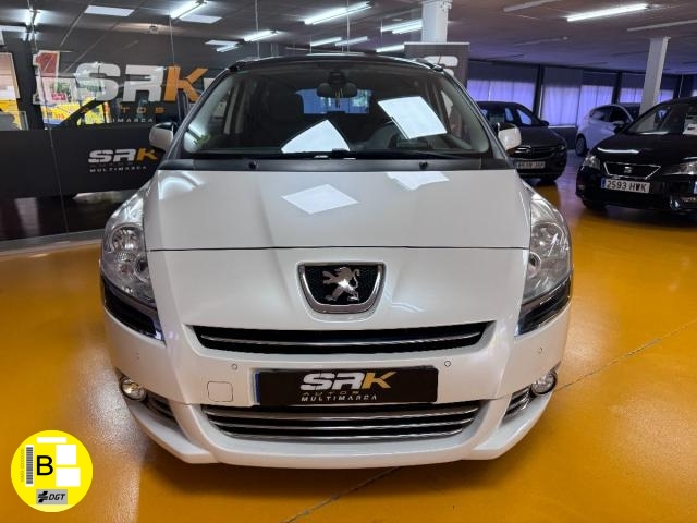 PEUGEOT 5008 E-HDI STYLE CMP 115Cv.