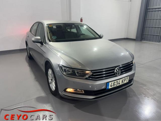 VOLKSWAGEN - Passat - Edition 2.0 TDI BMT 110 kW