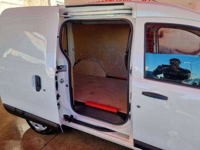 DACIA - Dokker - Base 1.6 75 kW - foto 18