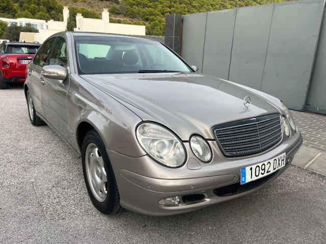 MERCEDES - Clase E - 270 CDI Classic