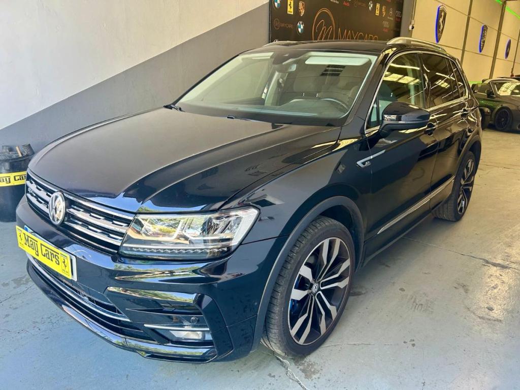 VOLKSWAGEN - Tiguan