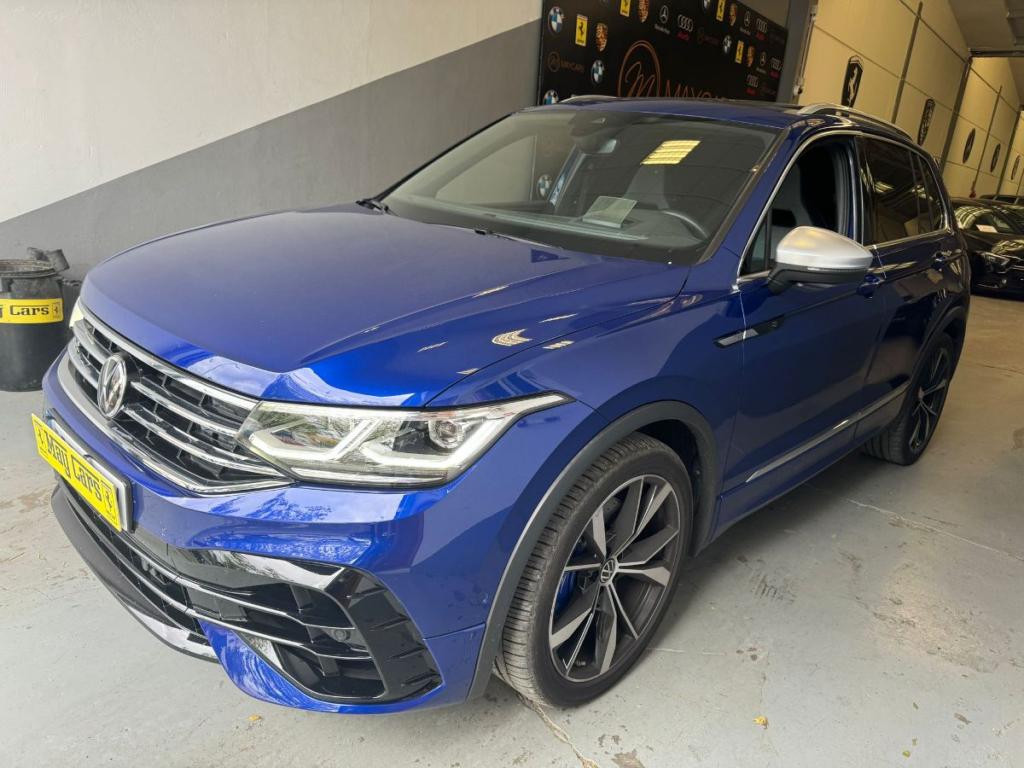 VOLKSWAGEN - Tiguan