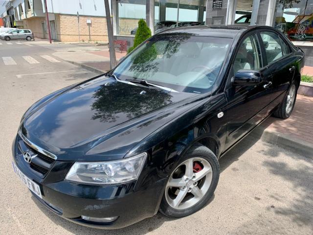 Hyundai Sonata ocasión segunda mano 2007 Diésel por 3.499€ en Cantabria