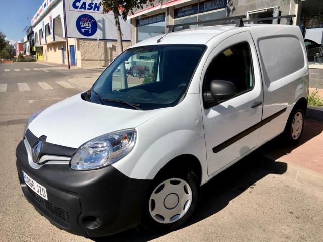 Renault Kangoo ocasión segunda mano 2017 Diésel por 6.499€ en Cantabria