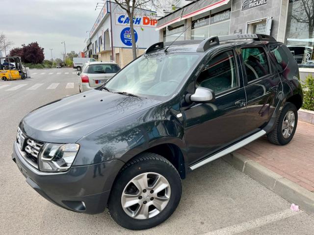Dacia Duster ocasión segunda mano 2014 Gasolina por 10.999€ en Cantabria