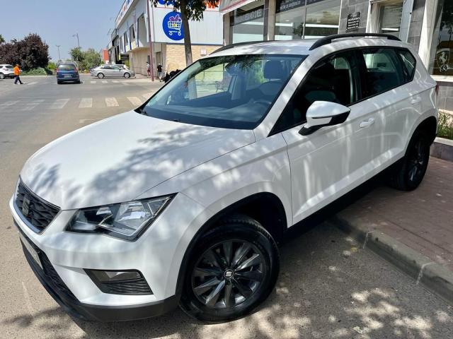 Seat Ateca ocasión segunda mano 2019 Diésel por 19.999€ en Cantabria