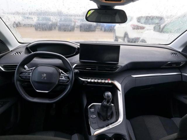 SOLO 240 MES PEUGEOT 3008 1.5HDI 130cv 2022 - foto 3