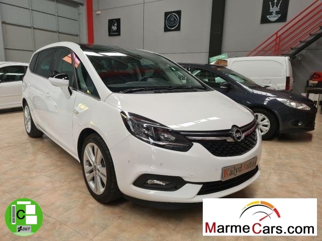 Opel Zafira ocasión segunda mano 2018 Gasolina por 16.499€ en Murcia