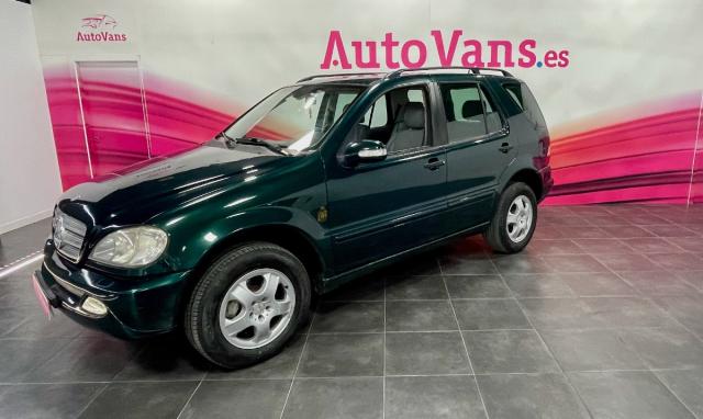 Mercedes Benz Clase ML ocasión segunda mano 2003 Diésel por 5.895€ en Córdoba