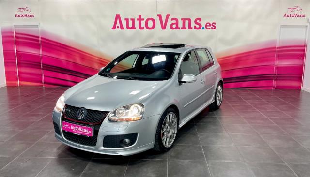 Volkswagen Golf ocasión segunda mano 2007 Gasolina por 13.495€ en Córdoba