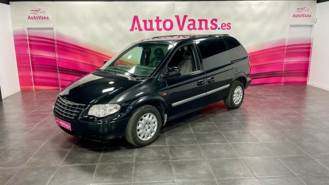 Chrysler Voyager ocasión segunda mano 2007 Diésel por 4.895€ en Córdoba