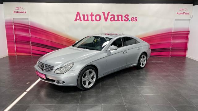 Mercedes Benz Clase CLS ocasión segunda mano 2005 Gasolina por 11.495€ en Córdoba