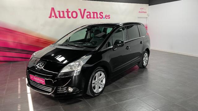 Peugeot 5008 ocasión segunda mano 2013 Diésel por 12.295€ en Córdoba