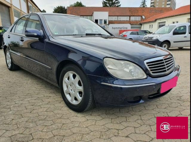 Mercedes Benz Clase S ocasión segunda mano 2001 Gasolina por 3.595€ en Málaga