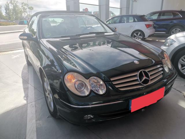 Mercedes Benz Clase CLK ocasión segunda mano 2004 Gasolina por 9.950€ en Málaga