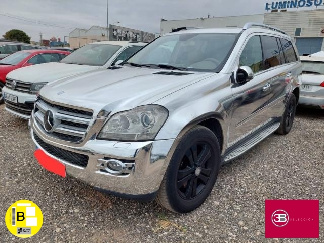 Mercedes Benz Clase GL ocasión segunda mano 2008 Diésel por 17.850€ en Málaga