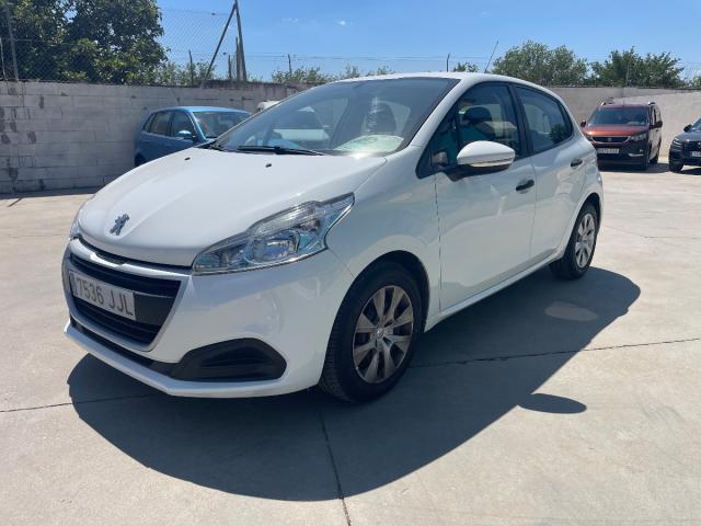 Bomba agua sumergible  de segunda mano - PEUGEOT - 208 -  BlueHDi 75 5p. Active