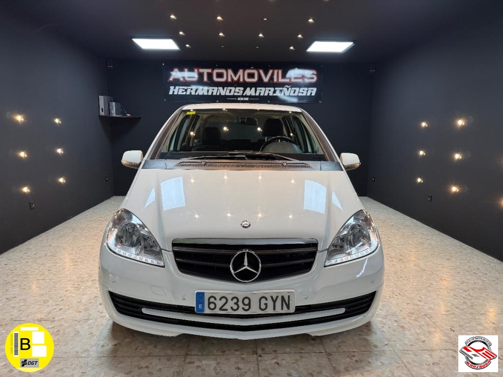 MERCEDES - Clase A