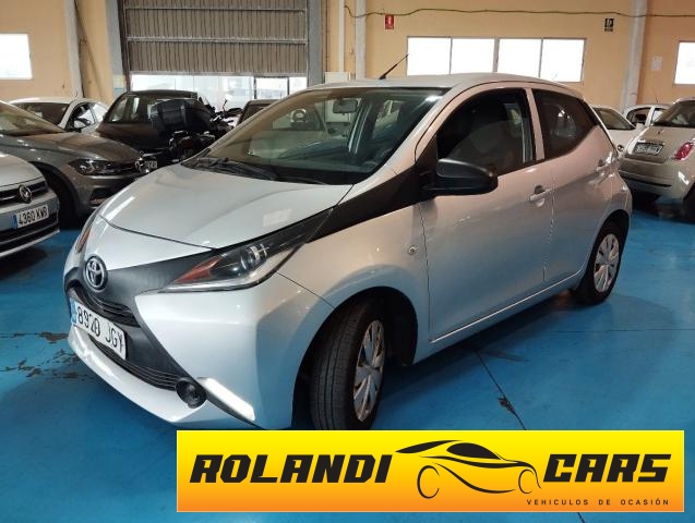 Toyota Aygo 1.0 VVT-i 69 CV 5 porte x-clusiv