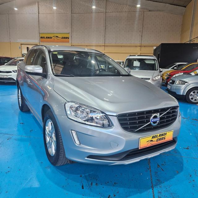 VOLVO - XC60 -  D3 Geartronic Momentum