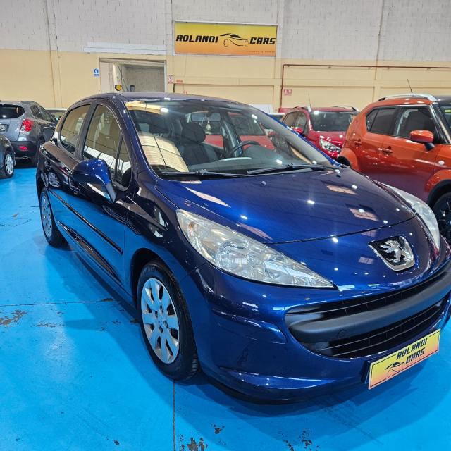 PEUGEOT - 207 - 5p Urban 1.4 75