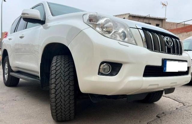 foto de toyota land cruiser 30 d4d de segunda mano