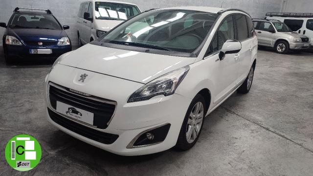 Bluehdi 120  de segunda mano - PEUGEOT - 5008 - Style 1.6 BlueHDi 120 7 plazas