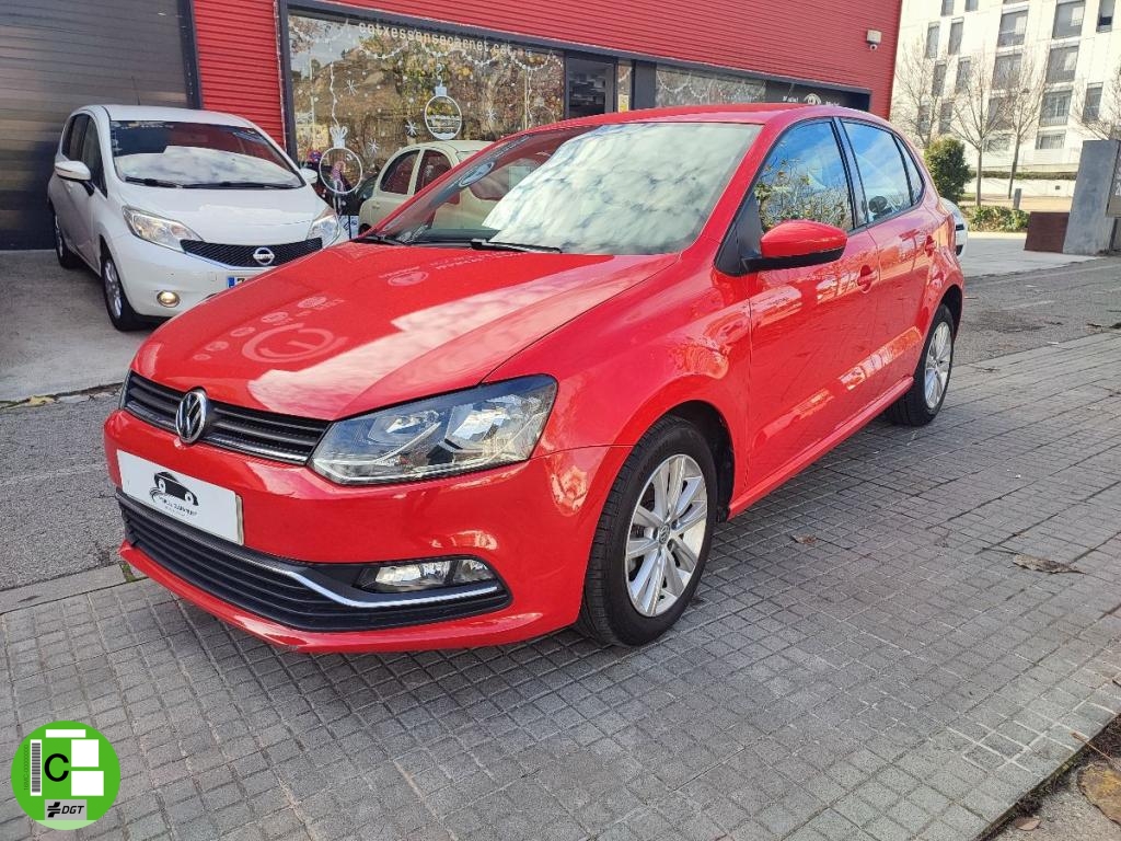 VOLKSWAGEN - Polo
