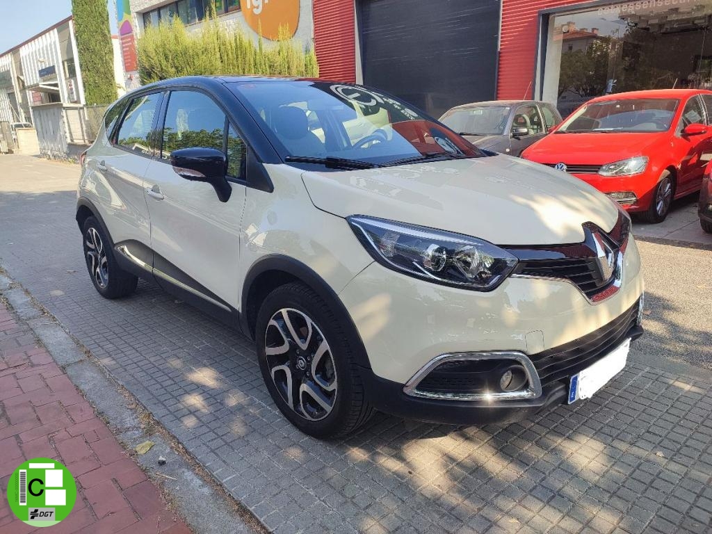 RENAULT - Captur