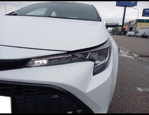 TOYOTA - Corolla - hybrid 125H Business Plus - foto 4