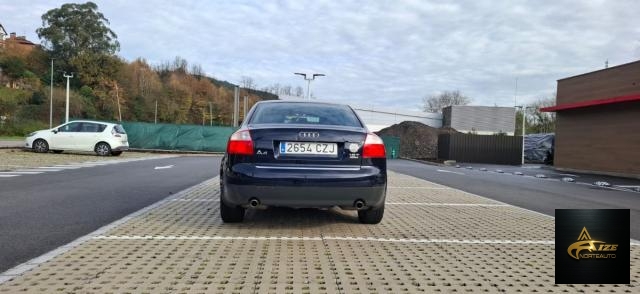 AUDI - A4 - 1.8 T 163 CV quattro 6 vel.