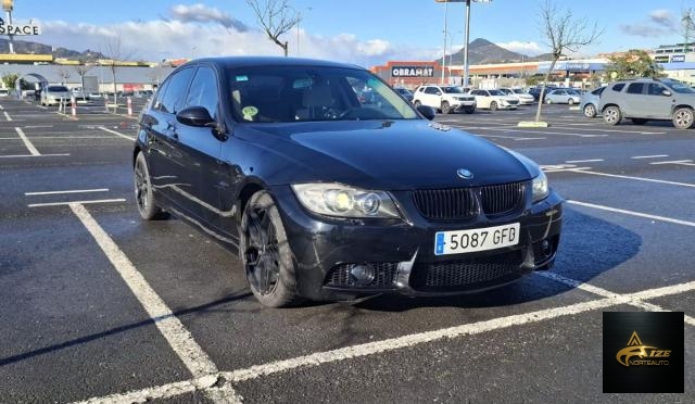 BMW - Serie 3 - 320d Eletta